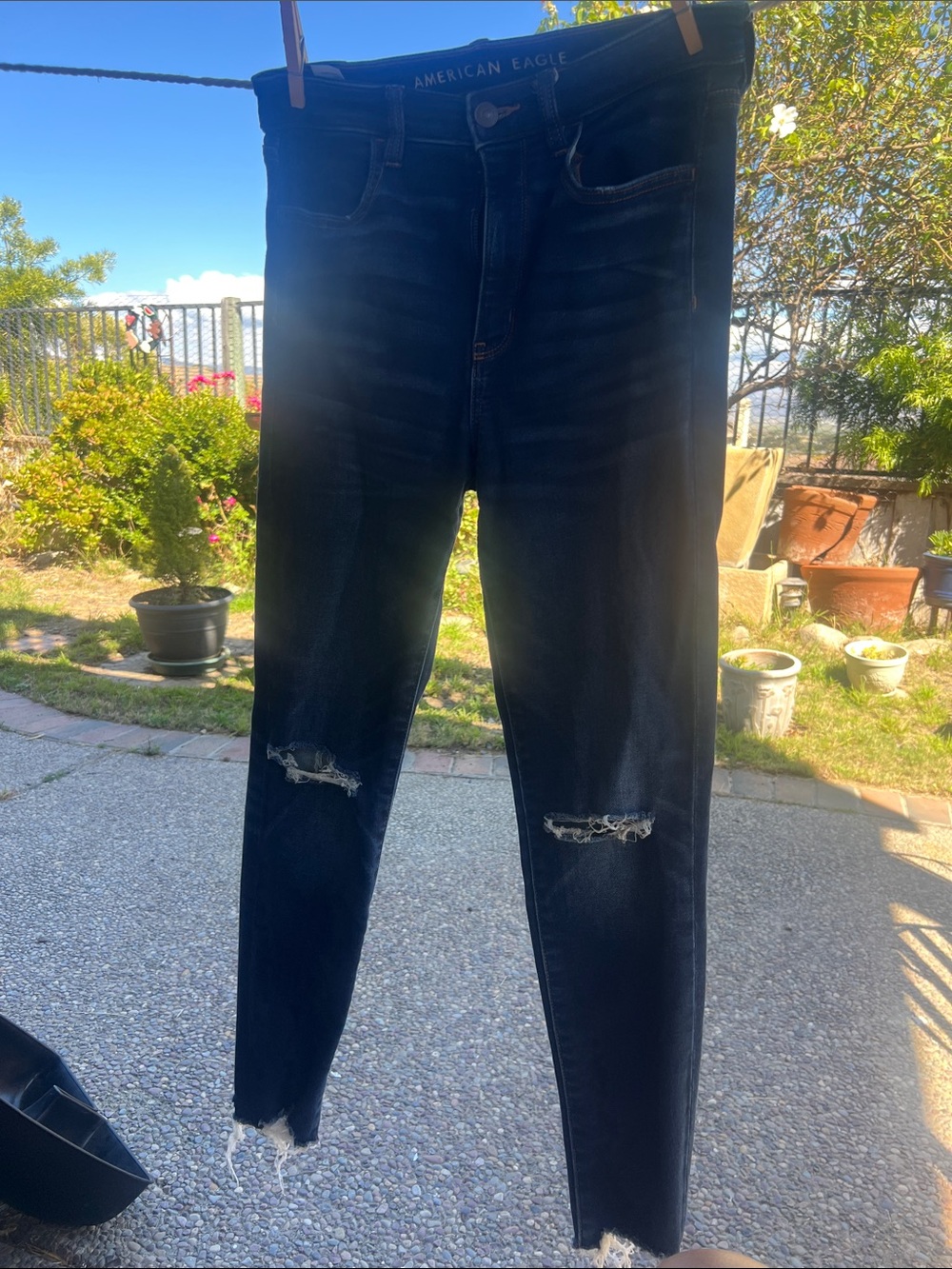 American Eagle Outfitters Black Distressed High-Rise Skinny Jeans